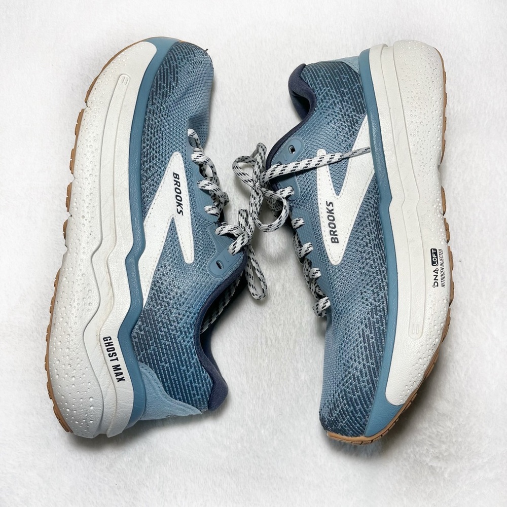 Brooks Ghost 2 MAX Blue and White Running Shoes Women’s Sz 7.5 - Picture 3 of 9